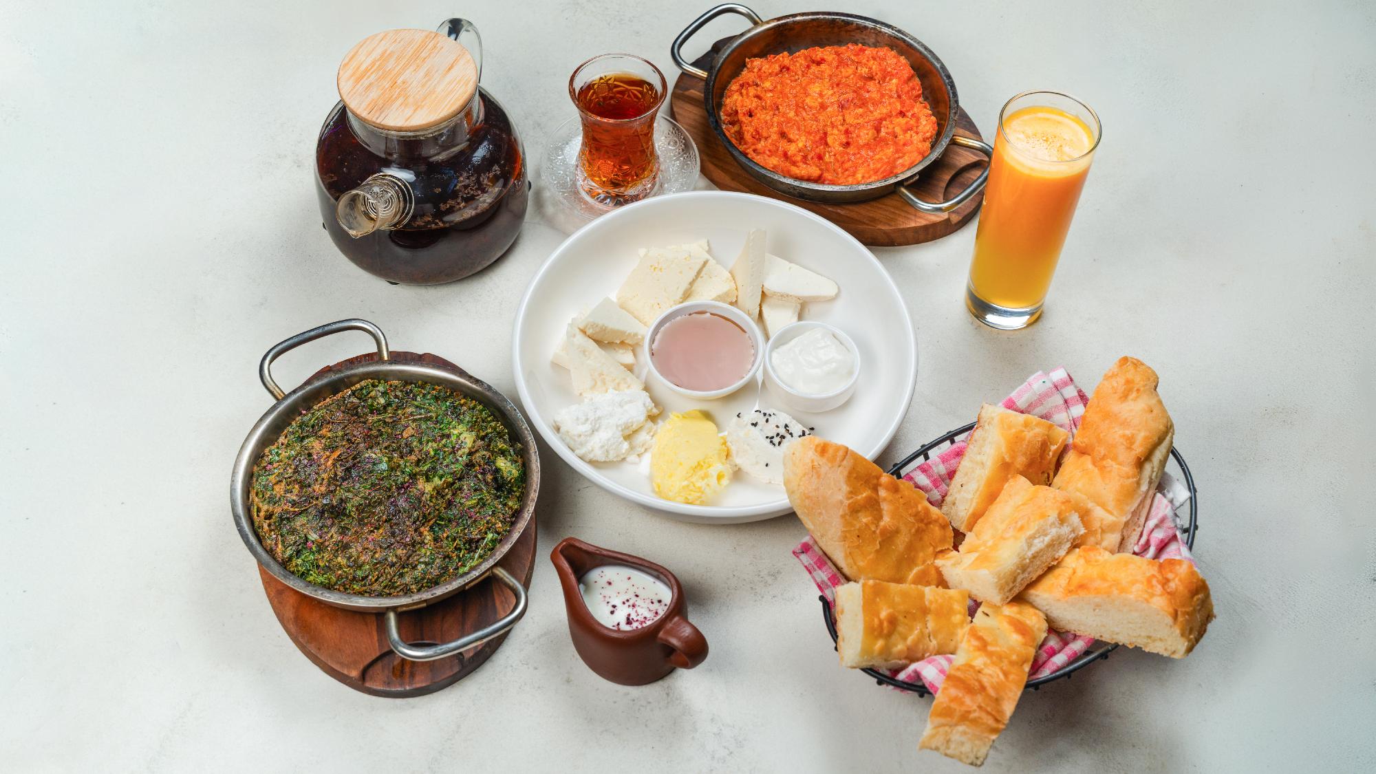 Cozy Breakfast