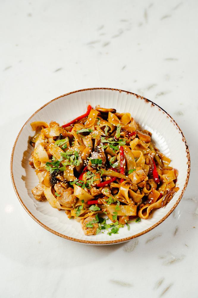 Toyuqlu Asiyasayağı Pasta