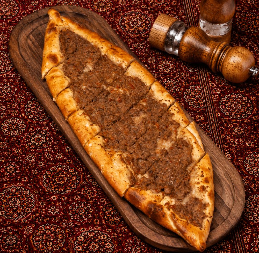 Qiyməli pide