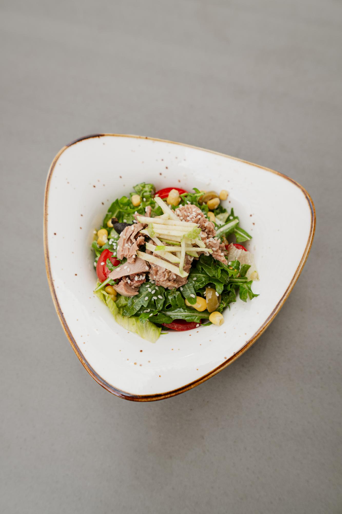 Tuna salatı