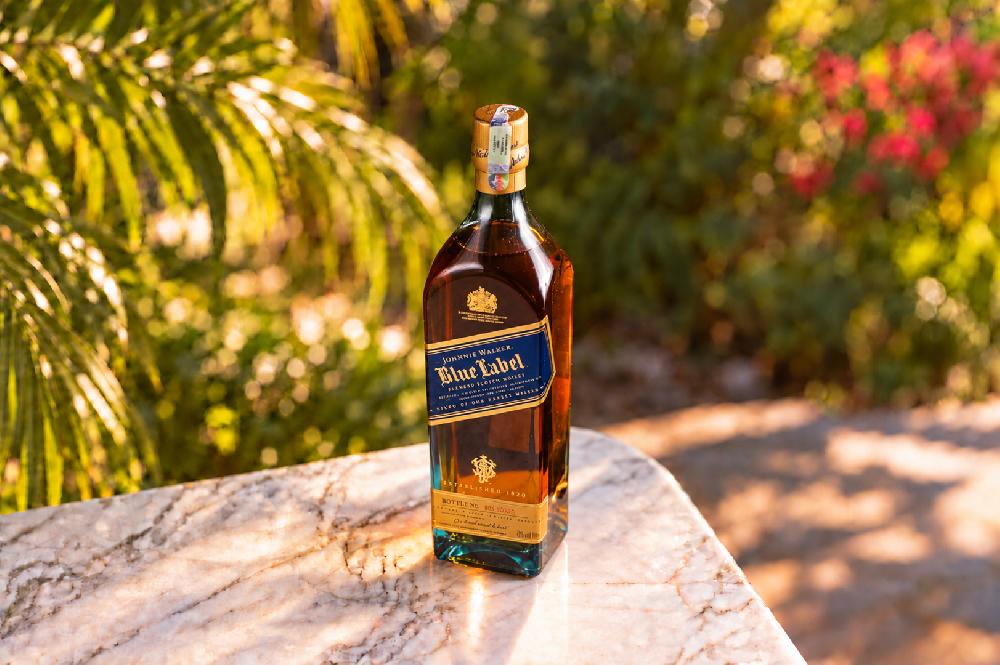 JONNIE WALKER BLUE LABEL