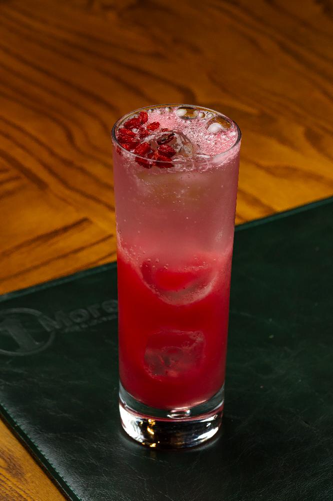 Berry gin fızz