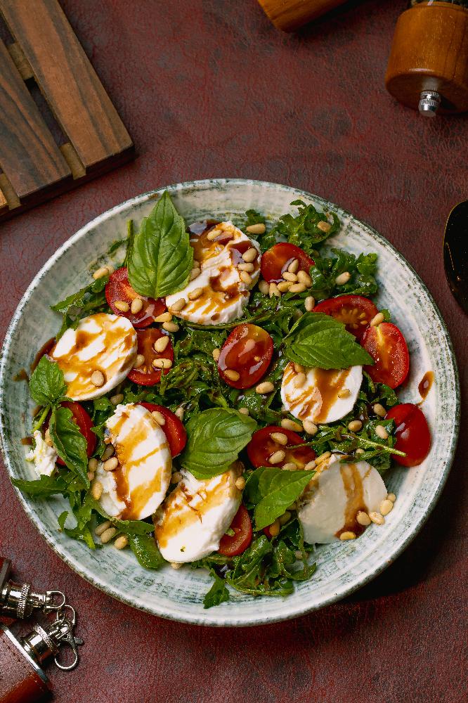 Kapriz salatı ( 300 qr )