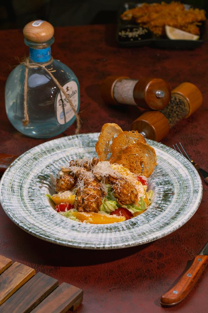 Krevet portağal salatı ( 700 qr )