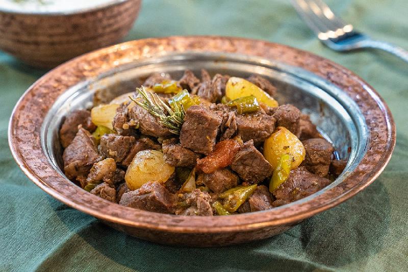 Çoban qovurma mal ətli (2 nəfərlik)