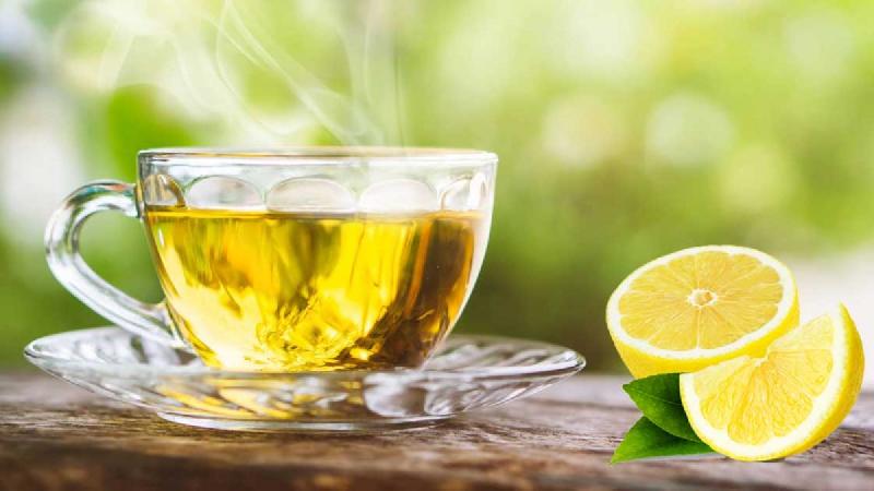 Limonlu yaşıl çay