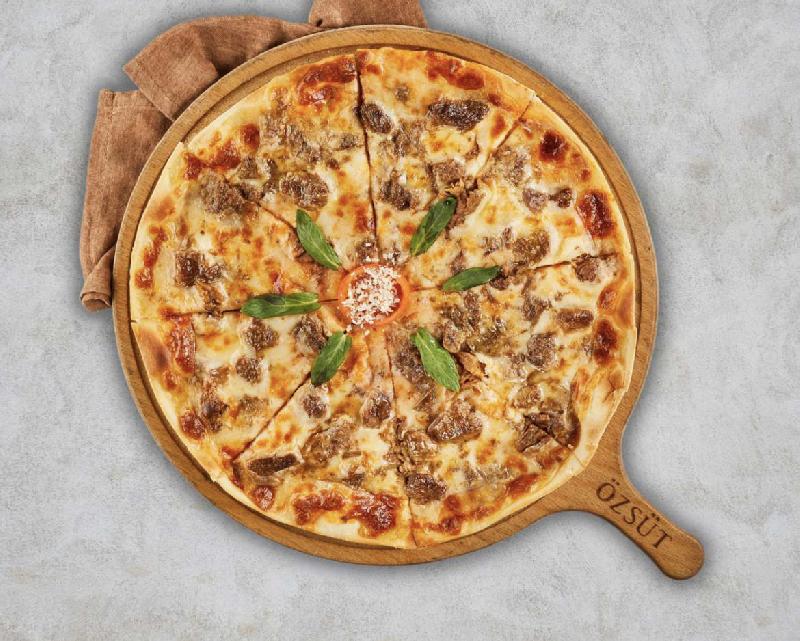 Qovurmalı pizza