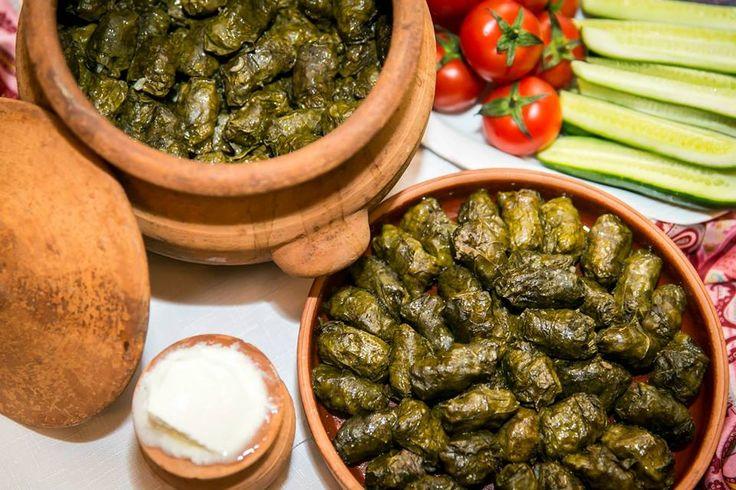 Yarpaq dolması