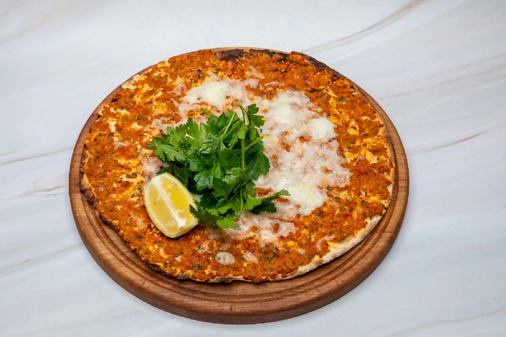 Lahmacun pendirli