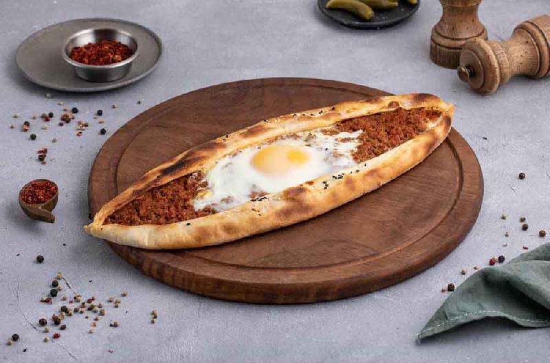 Pide yumurtalı
