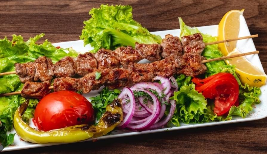 Acılı quzu şiş